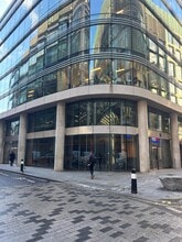 8 Russia Row, Londres à louer Photo de l’immeuble– Image 1 sur 7