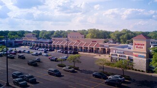 Plus de détails pour 400-458 W 75th St, Downers Grove, IL - Local commercial à louer