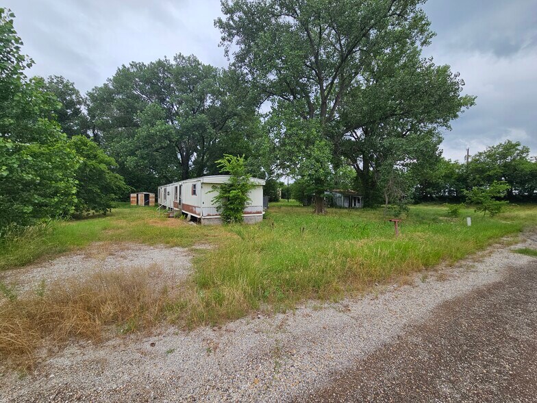 11703 Cockleburr Rd, Roanoke, TX à vendre - Photo principale – Image 1 sur 5