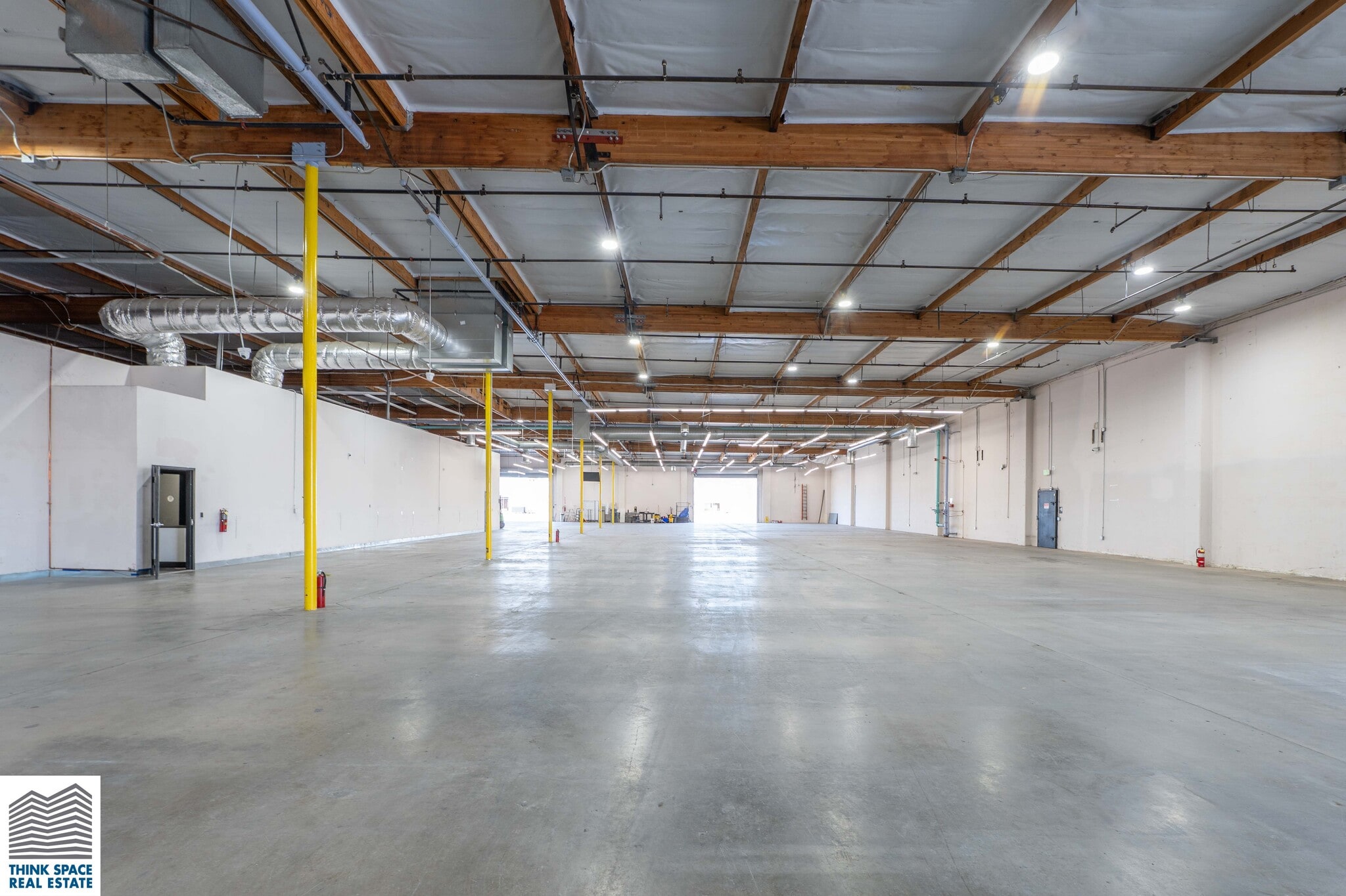 9419 Mason Ave, Chatsworth, CA à louer Photo intérieure– Image 1 sur 16