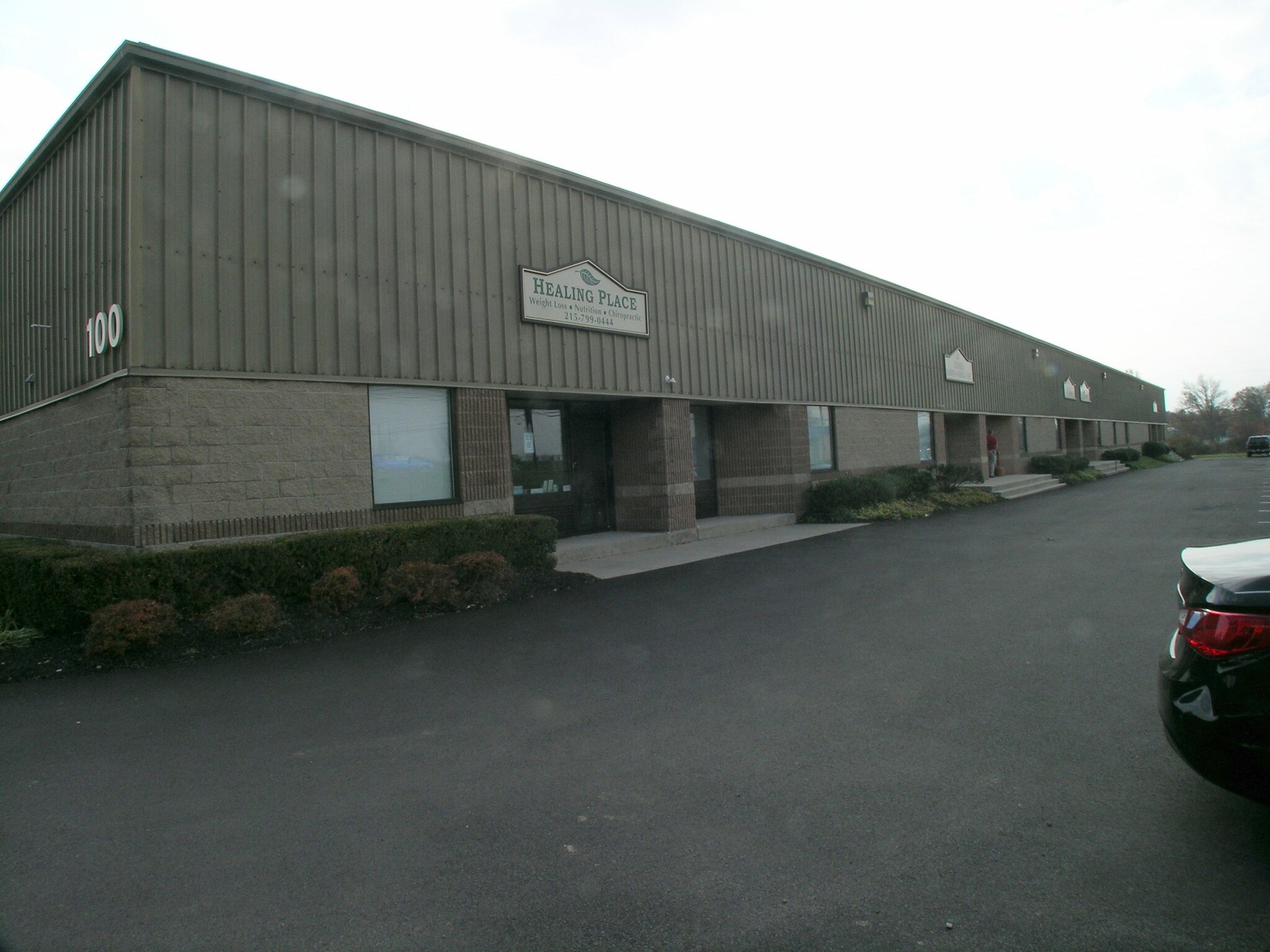 100 Emlen Way, Telford, PA à louer Photo principale– Image 1 sur 3