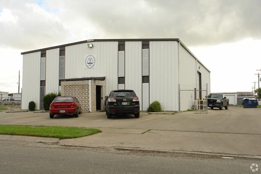 218 Centaurus Dr, Corpus Christi, TX à vendre - Photo de l’immeuble – Image 2 sur 13
