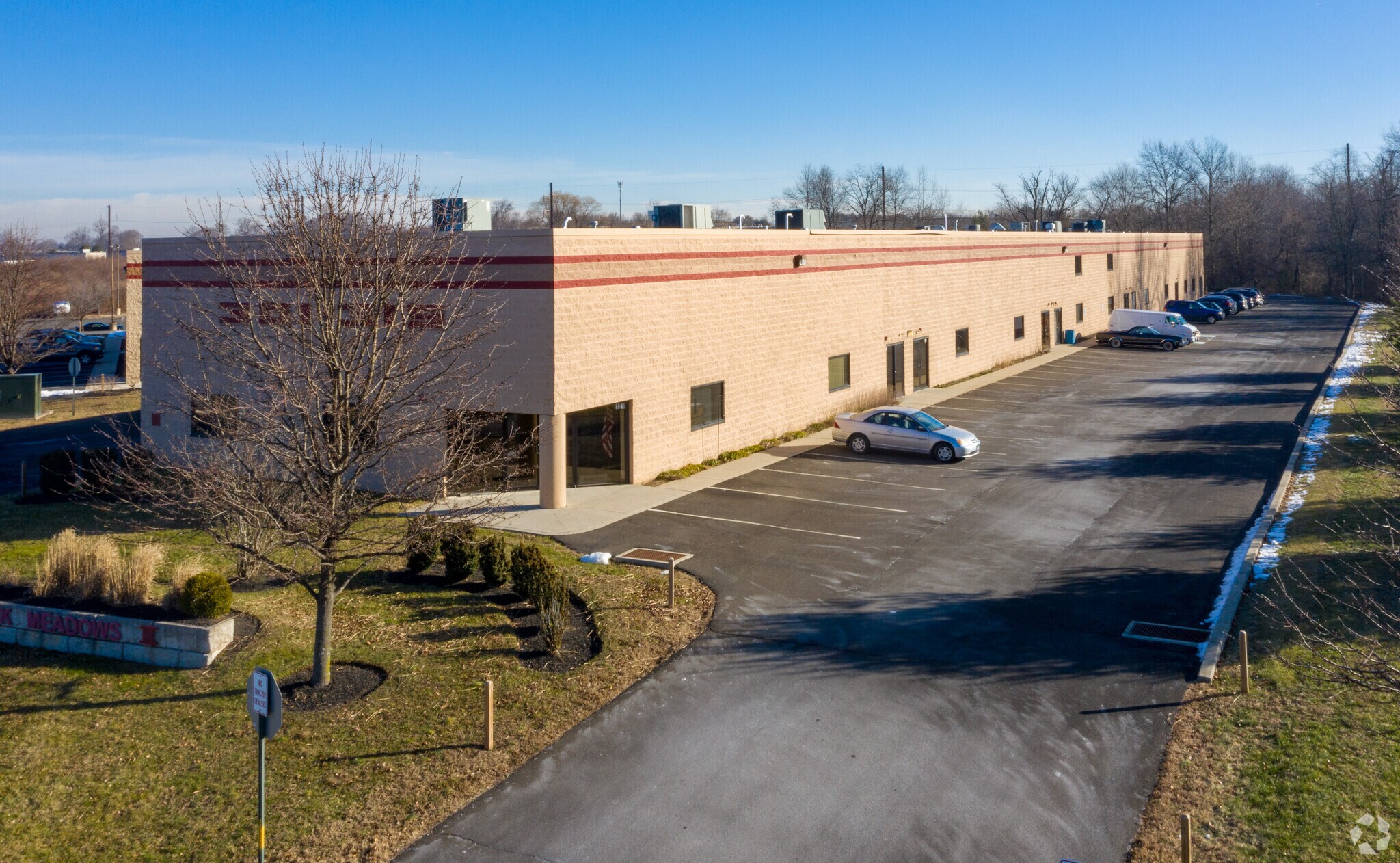 301-315 Camars Dr, Warminster Township, PA à vendre Photo de l’immeuble– Image 1 sur 15