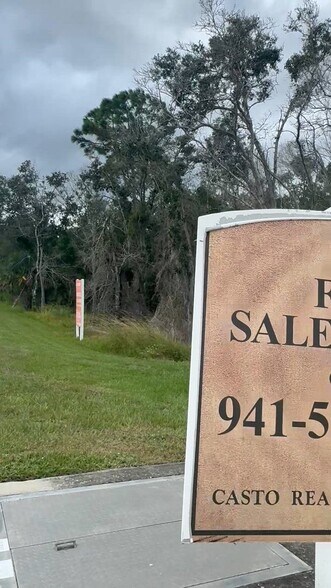 Silver Falls Run & White Eagle Blvd, Bradenton, FL à louer - Vidéo sur l’annonce professionnelle – Image 2 sur 9