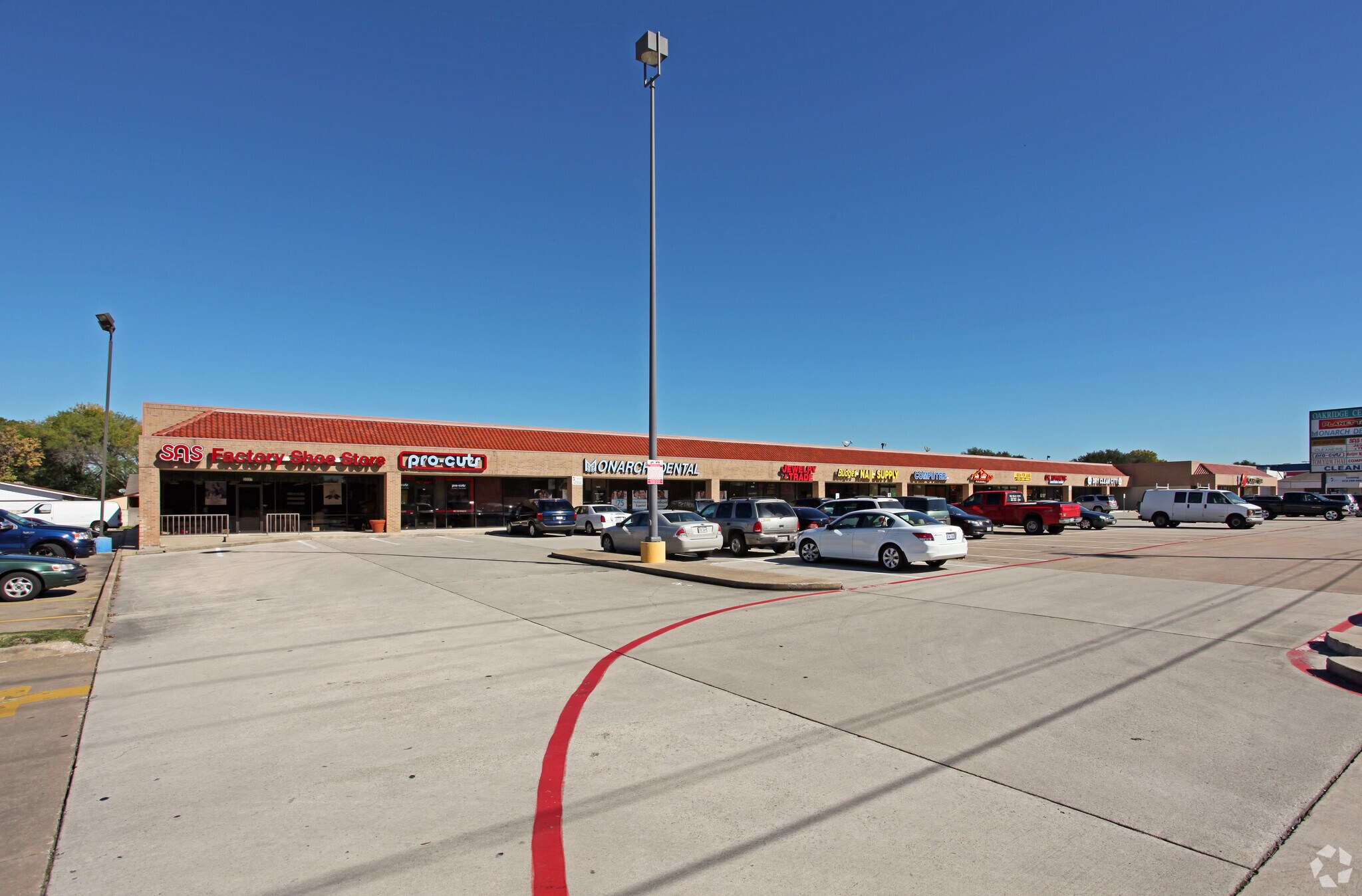 3251-3337 Belt Line Rd, Garland, TX à louer Photo principale– Image 1 sur 7