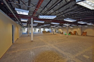 2357 Warm Springs Rd, Columbus, GA à louer Photo intérieure– Image 2 sur 3