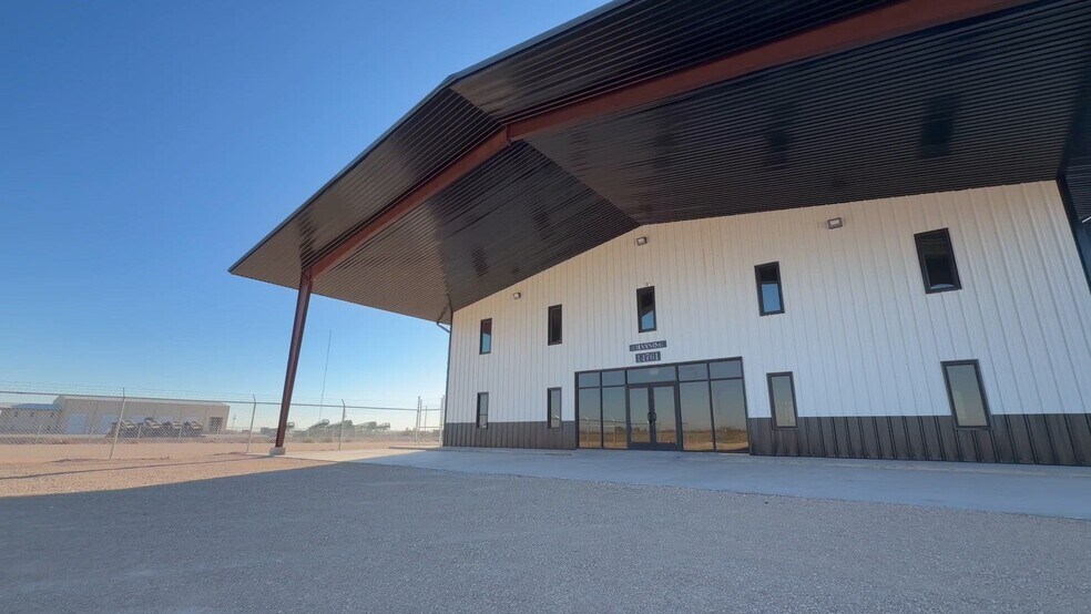 14761 W I-20, Odessa, TX à vendre - Vidéo sur l’annonce professionnelle – Image 2 sur 39