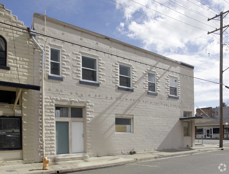 2 N Main St, Lodi, CA à vendre - Photo de l’immeuble – Image 3 sur 64