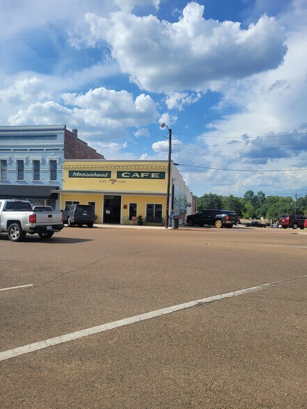 407 Gossett St, Crockett, TX à vendre - Photo principale – Image 1 sur 1