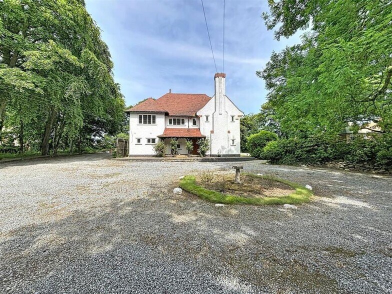 70 Rolston Rd, Hornsea à vendre - Photo de l’immeuble – Image 2 sur 39