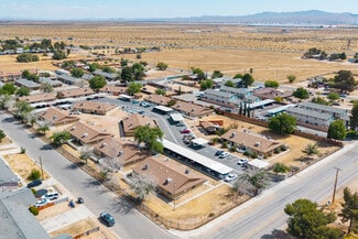 Plus de détails pour 11200 Chamberlaine Way, Adelanto, CA - Logement à vendre