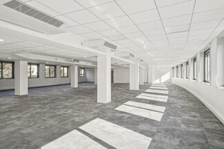 Plus de détails pour 82-84 Boulevard Marius Vivier-Merle, Lyon - Bureau, Local d'activités à louer
