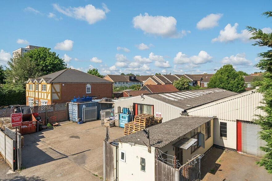 10A-10B Whitehall Ln, Erith à vendre - Photo de l’immeuble – Image 3 sur 9