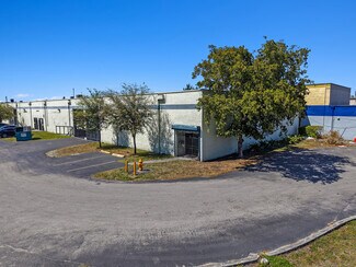Plus de détails pour 5220 NW 72nd Ave, Miami, FL - Industriel/Logistique à louer