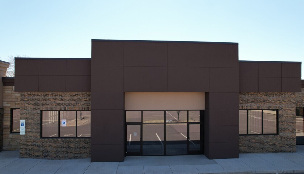 8501-8529 W 26th St, Sioux Falls, SD à louer - Photo de l’immeuble – Image 3 sur 4