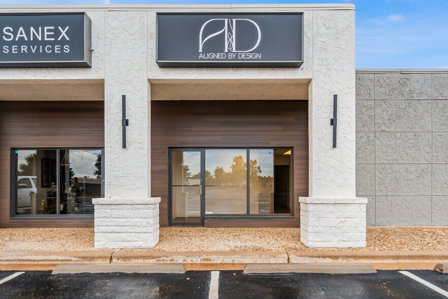 5135 69th St, Lubbock, TX à louer - Photo de l’immeuble – Image 2 sur 21