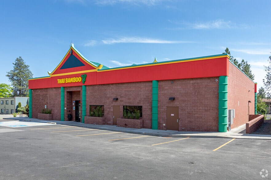 2214 E 29th Ave, Spokane, WA à vendre - Photo de l’immeuble – Image 2 sur 5