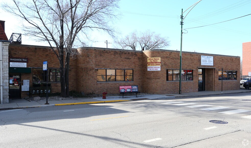 5858-5866 N Northwest Hwy, Chicago, IL à louer - Photo principale – Image 1 sur 16
