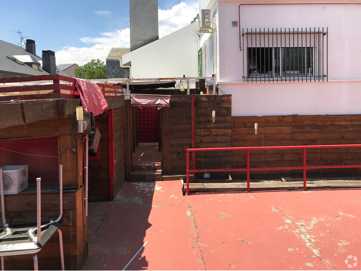 View Photo