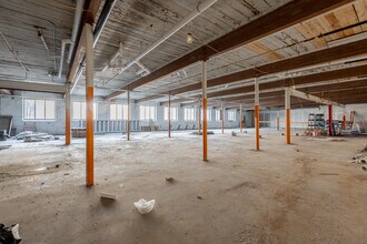 1601 S Holtzclaw Ave, Chattanooga, TN à vendre Photo intérieure– Image 1 sur 2