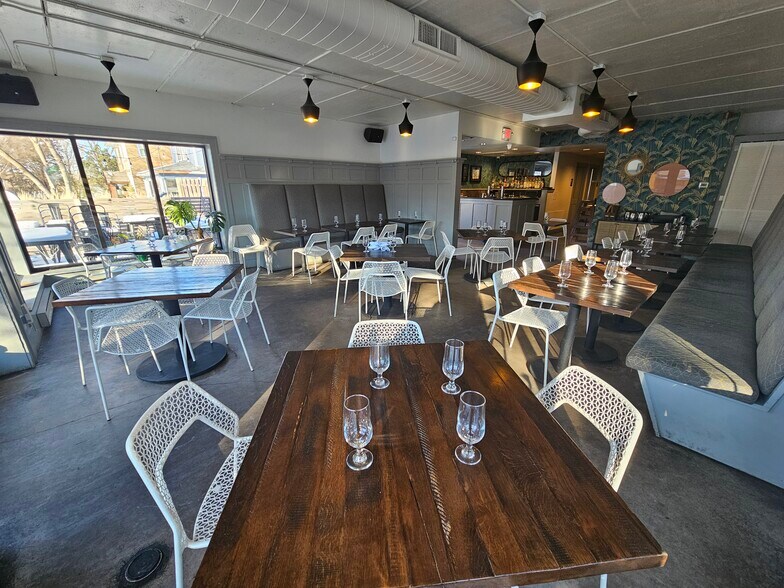 4537 S Nicollet Ave, Minneapolis, MN à vendre - Photo de l’immeuble – Image 3 sur 12