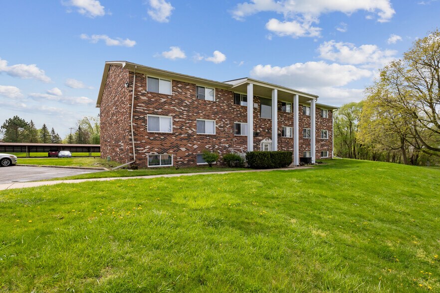 186 1st St, Olivet, MI à vendre - Photo de l’immeuble – Image 2 sur 15