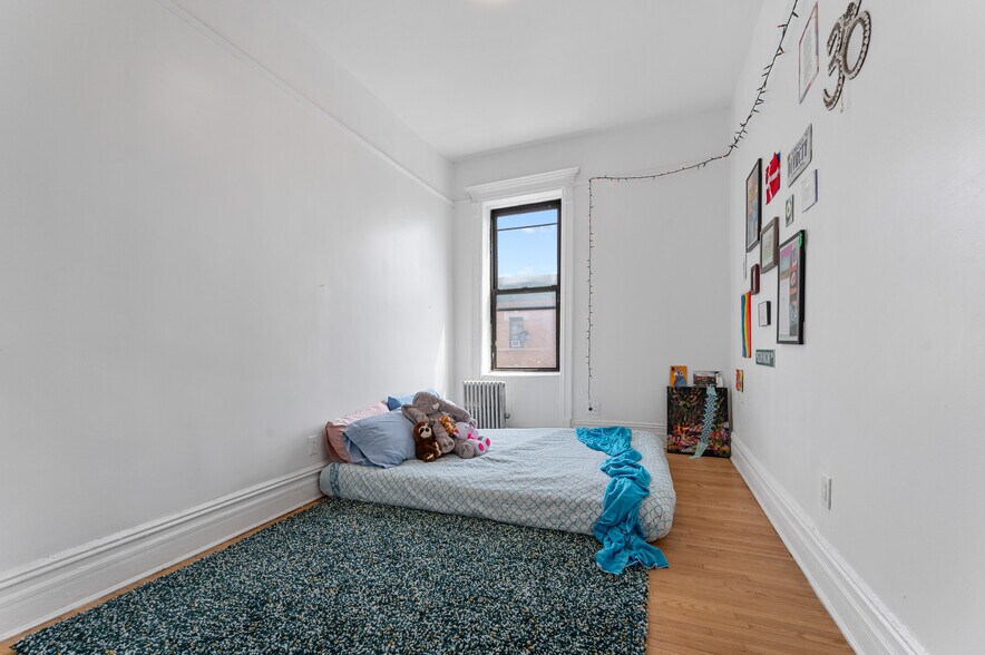 1022 Cortelyou Rd, Brooklyn, NY à vendre - Photo intérieure – Image 2 sur 25