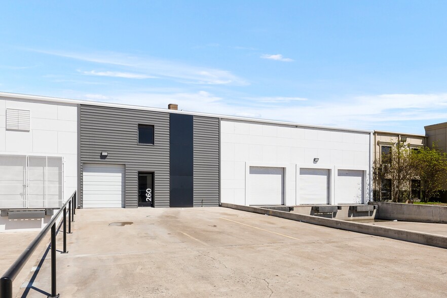 7825 S 23rd St, McAllen, TX à louer - Photo de l’immeuble – Image 3 sur 3