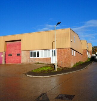 Plus de détails pour Turnpike Rd, Newbury - Industriel/Logistique à louer