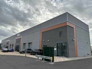 Plus de détails pour Wellington Way, Bourn - Industriel/Logistique à louer