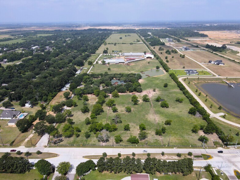 20507 Mueschke Rd, Tomball, TX à vendre - Aérien – Image 2 sur 3