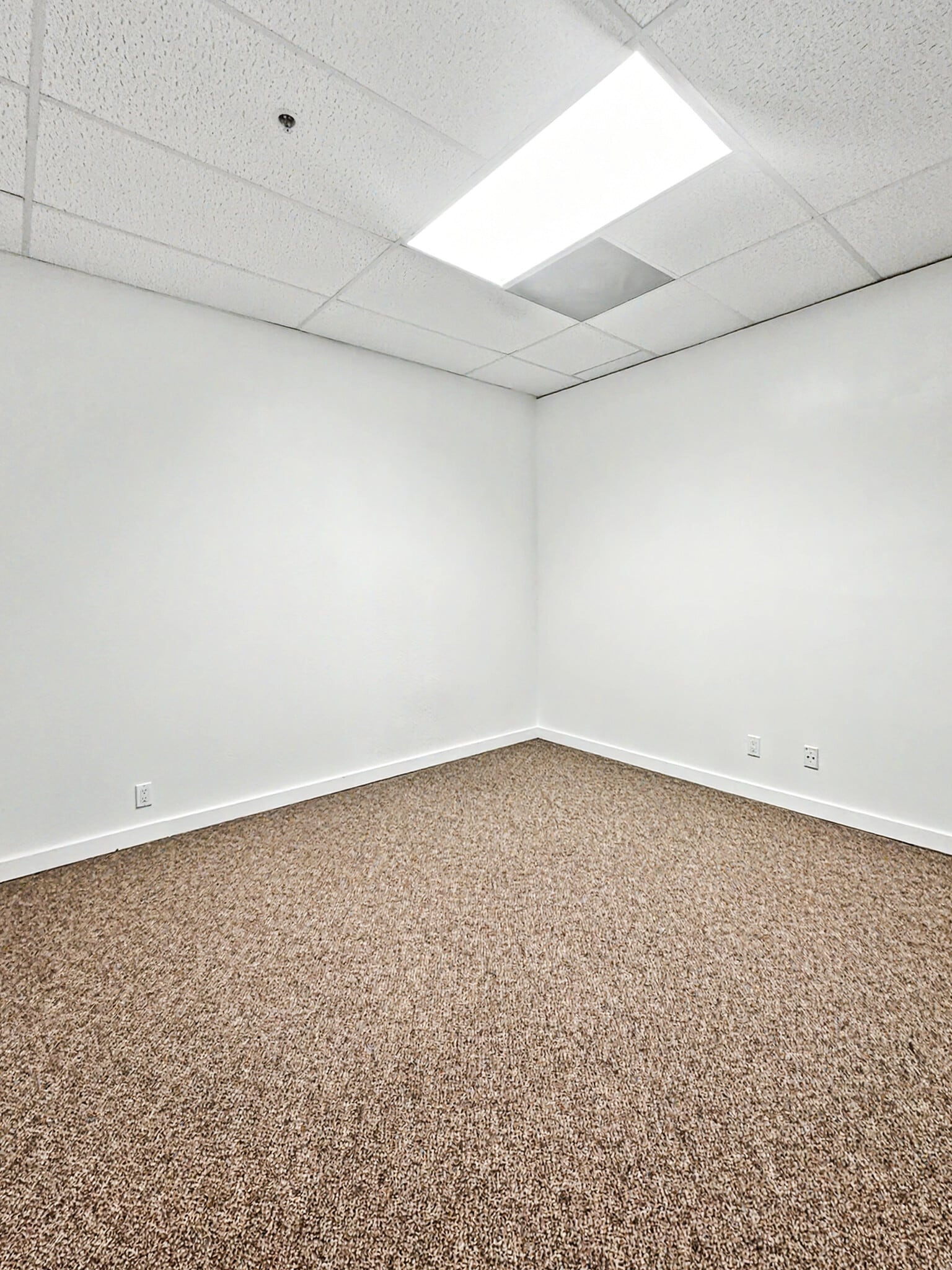 301 Georgia St, Vallejo, CA à louer Photo intérieure– Image 1 sur 5