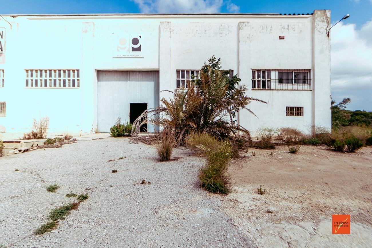 Industriel/Logistique dans Camarles, Tarragona à vendre Photo de l’immeuble– Image 1 sur 13