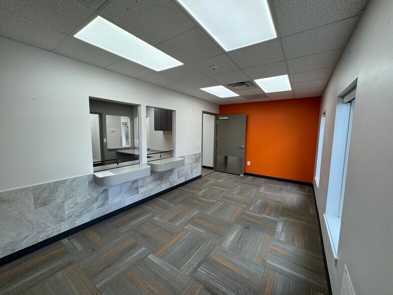 105 Newsom St, Durham, NC à louer - Photo de l’immeuble – Image 2 sur 12