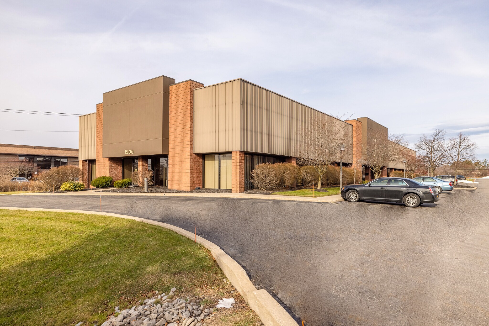 2100 Brighton Henrietta Town Line Rd, Rochester, NY à louer Photo principale– Image 1 sur 20