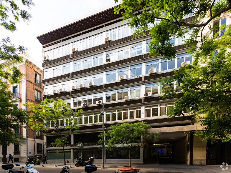 Calle de Jorge Juan, 30, Madrid, Madrid à louer - Photo principale – Image 1 sur 3