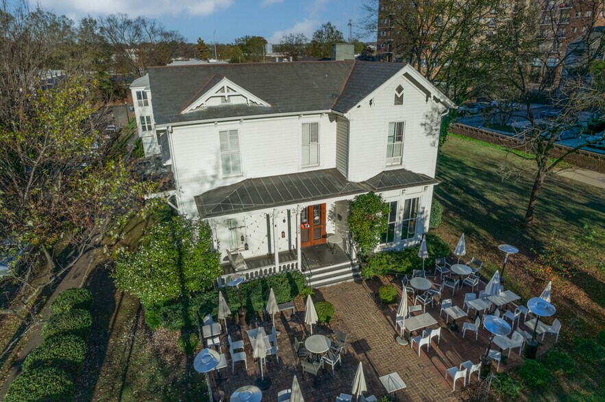 224 W 10th St, Charlotte, NC à vendre - Photo de l’immeuble – Image 3 sur 16