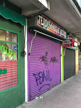 Local commercial dans Alcalá de Henares, Madrid à louer Photo de l’immeuble– Image 1 sur 10