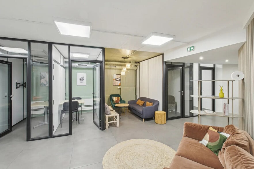 27 Rue De Citeaux, Paris à vendre - Photo intérieure – Image 3 sur 14