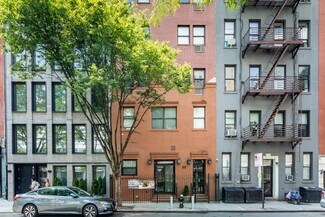 Plus de détails pour 424 W 49th St, New York, NY - Bureau à louer