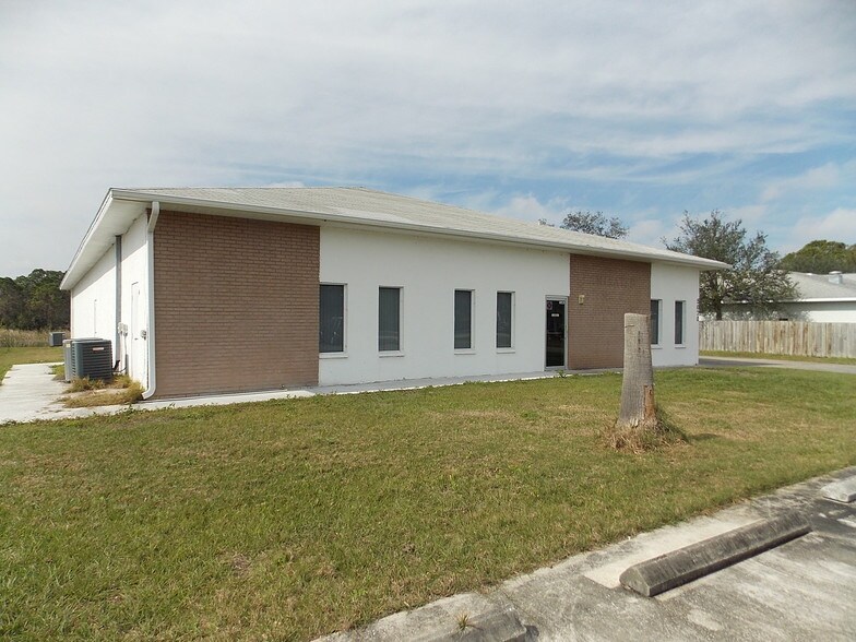 5070 Industry Dr, Melbourne, FL à louer - Autre – Image 2 sur 52