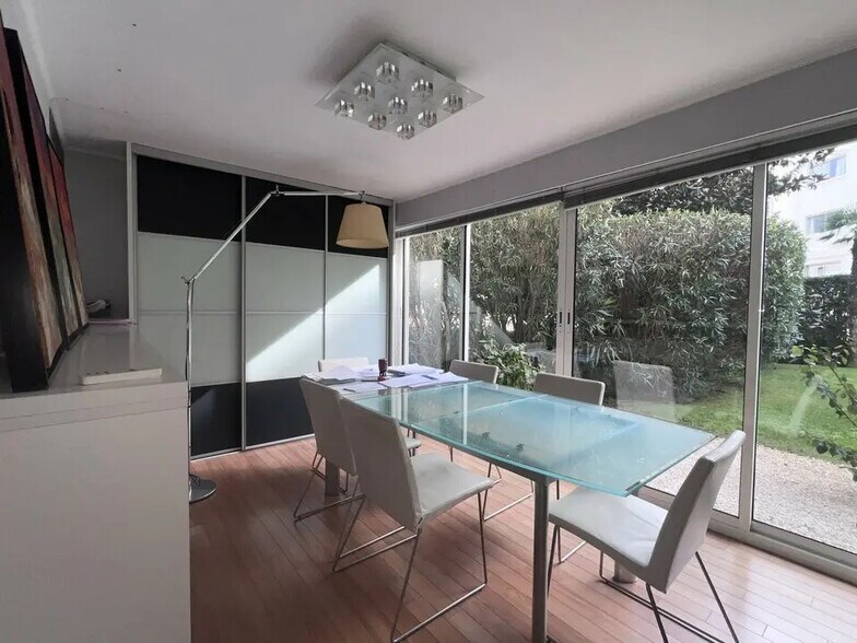 Bureau dans Le Cannet à vendre - Photo de l’immeuble – Image 1 sur 6