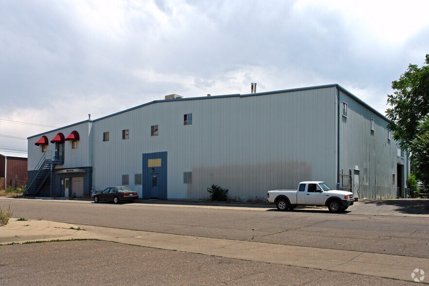 3300 E 43rd Ave, Denver, CO à vendre - Photo de l’immeuble – Image 1 sur 44