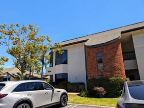 3151 Airway Ave, Costa Mesa, CA à louer Photo de l’immeuble– Image 1 sur 3