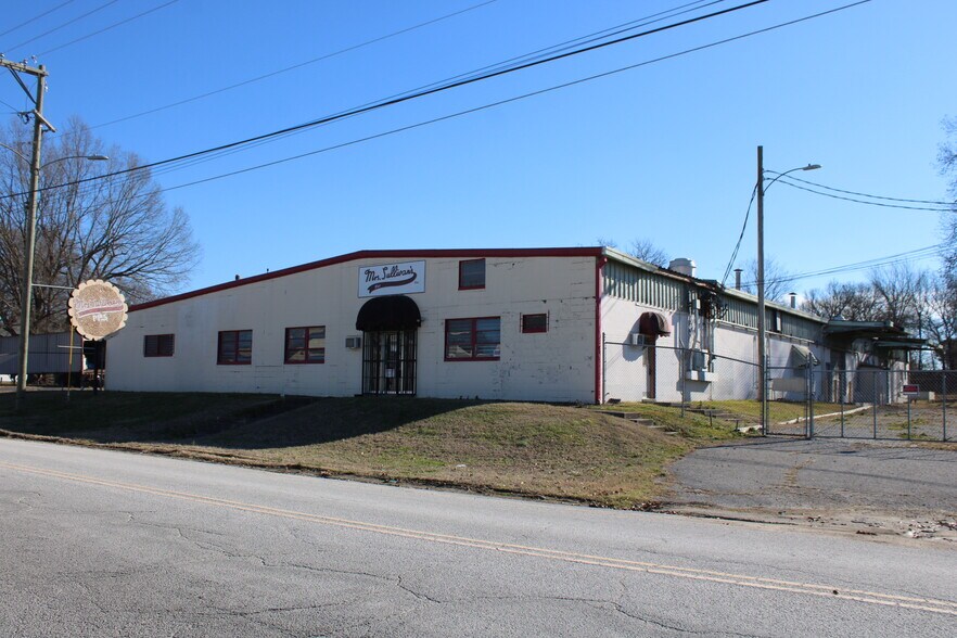 256 Preston St, Jackson, TN à vendre - Photo de l’immeuble – Image 1 sur 13