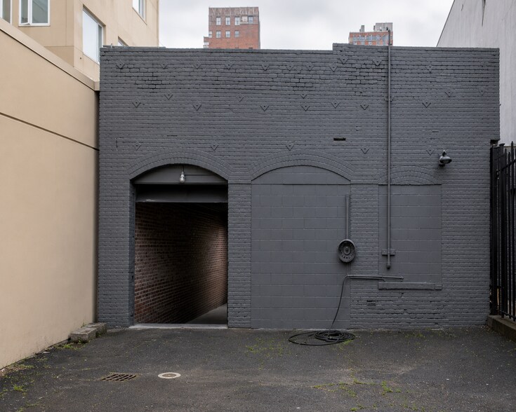 135 Hyde St, San Francisco, CA à vendre - Photo de l’immeuble – Image 3 sur 5