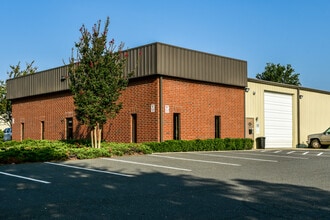 5606 Harrisburg Industrial Par Dr, Harrisburg, NC à louer Photo intérieure– Image 1 sur 9