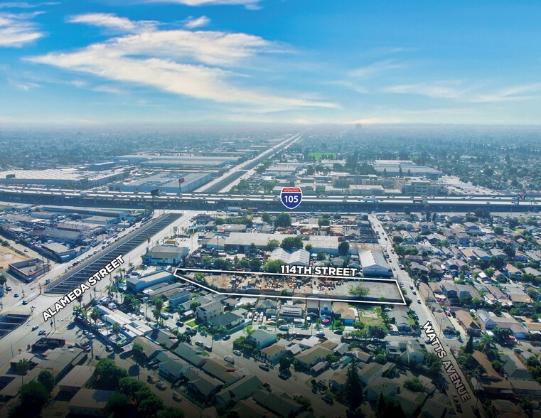 2521-2535 E 114th St, Los Angeles, CA à louer - Photo de l’immeuble – Image 3 sur 4