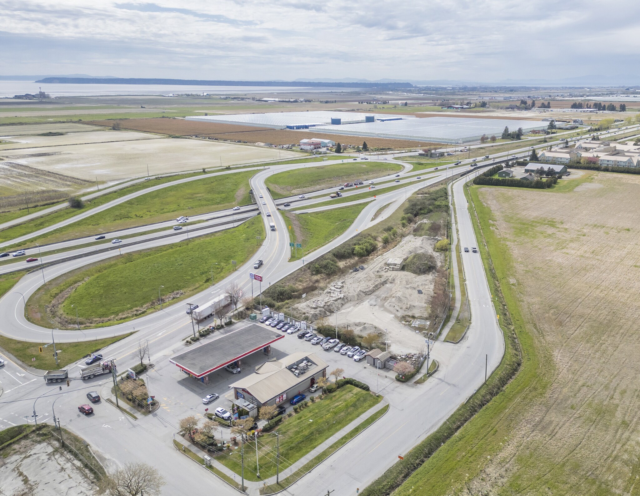 9568 Burns Dr, Delta, BC à vendre Photo principale– Image 1 sur 4
