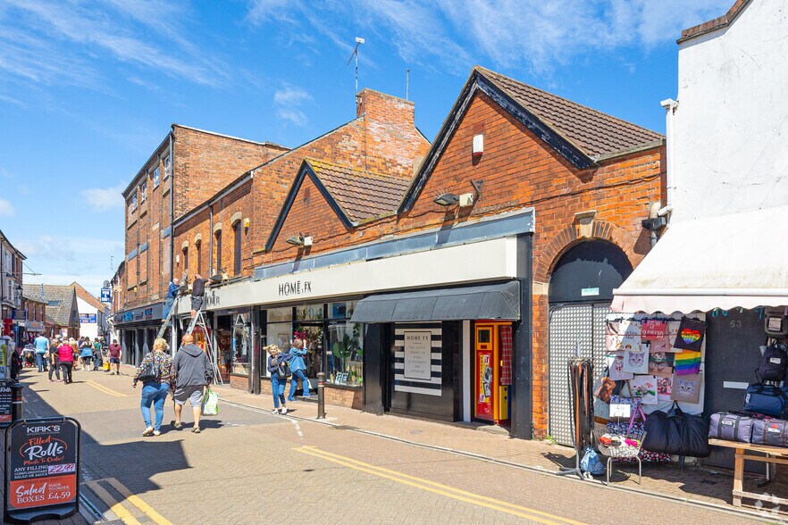 47-51 High St, Skegness à louer - Photo de l’immeuble – Image 2 sur 3